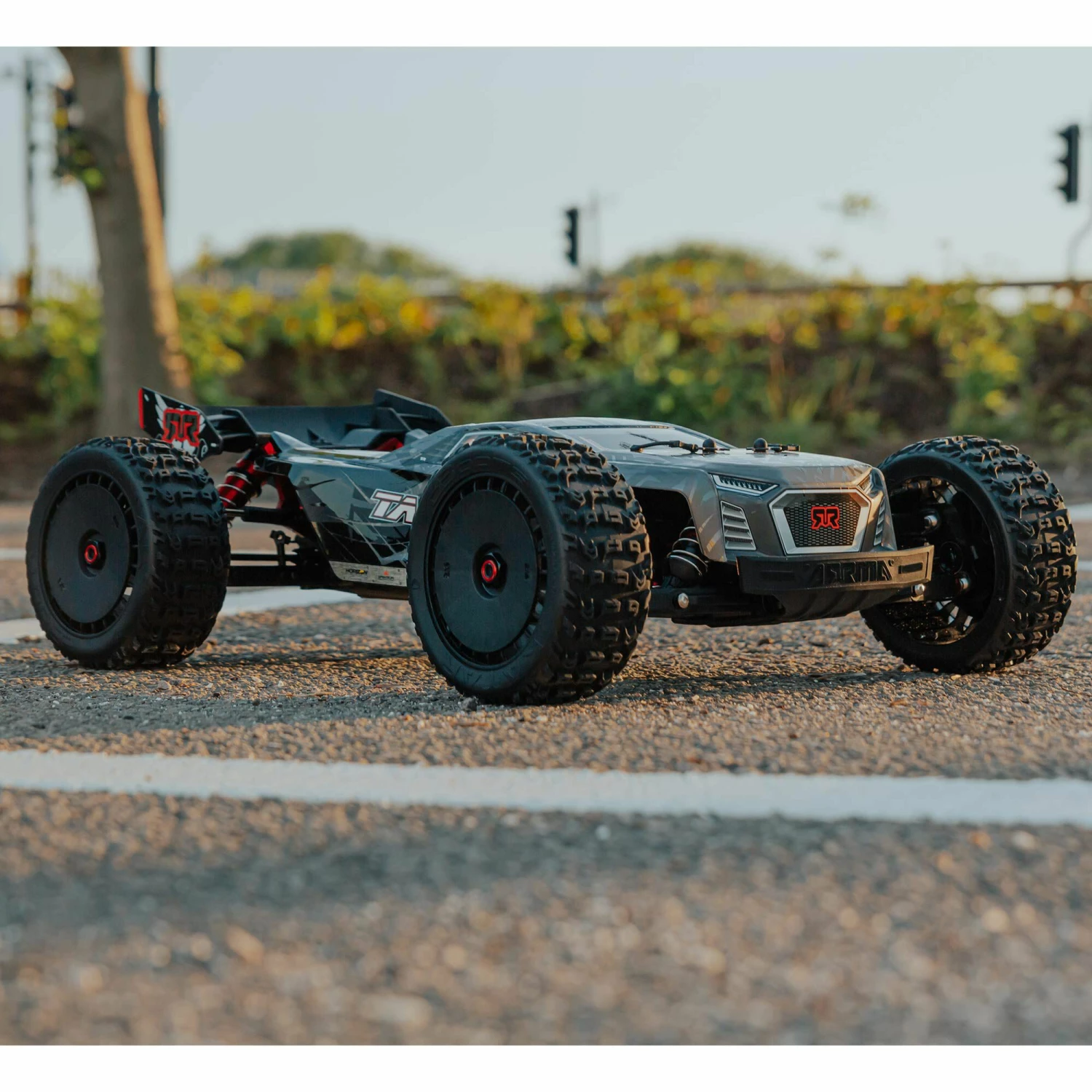 Brand new ❤️ Flash Sale ⭐ ARRMA 1/8 TALION 6S BLX 4WD EXtreme Bash Speed Truggy RTR, Black ⌛ ✔️ 5 Brand new ❤️ Flash Sale ⭐ ARRMA 1/8 TALION 6S BLX 4WD EXtreme Bash Speed Truggy RTR, Black ⌛ ✔️ - Image 5